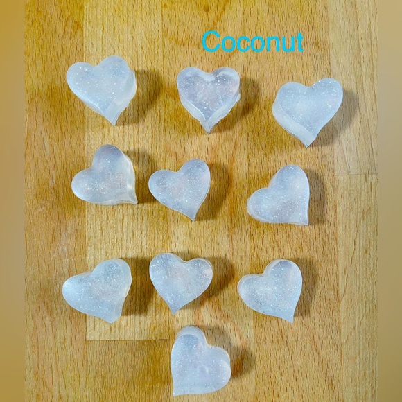 (10 pack) set of 4 Mini Handmade Heart Soap - Picture 3 of 5